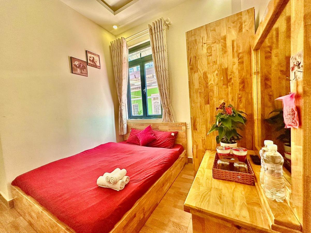Hotel Khach San Minh Ha Đà Lạt Extérieur photo