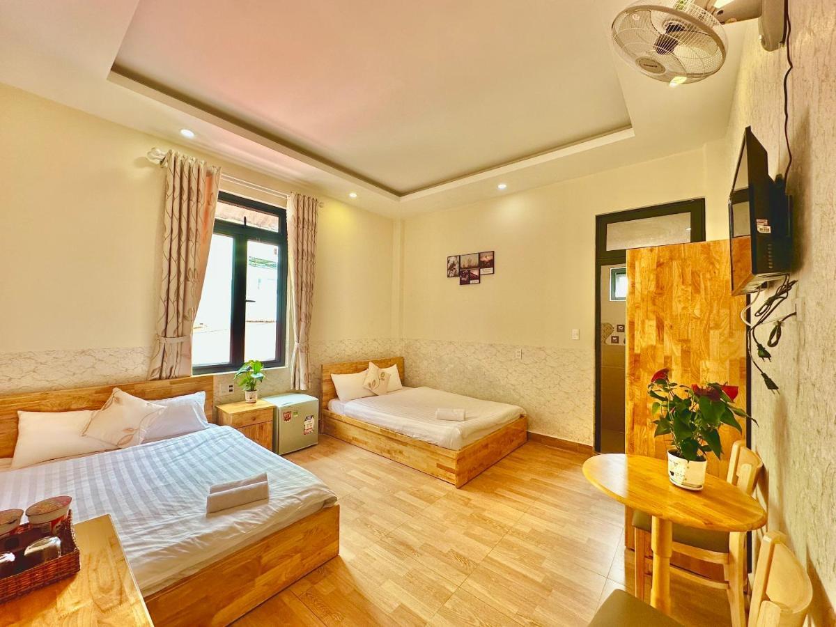 Hotel Khach San Minh Ha Đà Lạt Extérieur photo