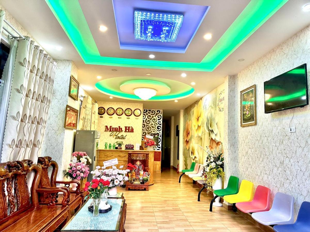 Hotel Khach San Minh Ha Đà Lạt Extérieur photo